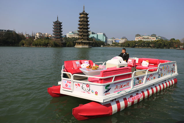 两江四湖休闲船船型展示